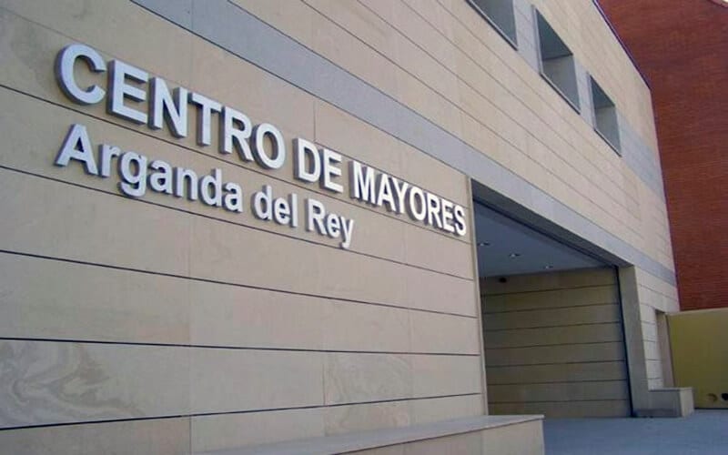 El PSOE de Arganda proyecta un nuevo centro de mayores “céntrico, cómodo y accesible”