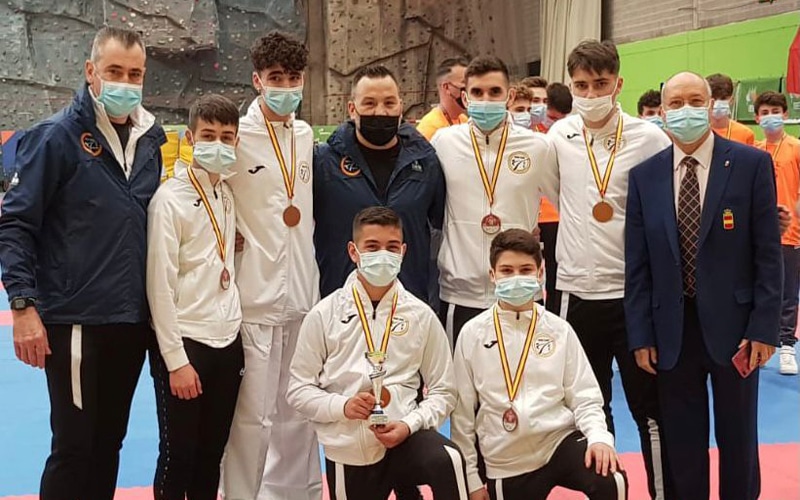 El Club Iván Leal de Arganda logra dos bronces en el Campeonato de España de Clubes de karate