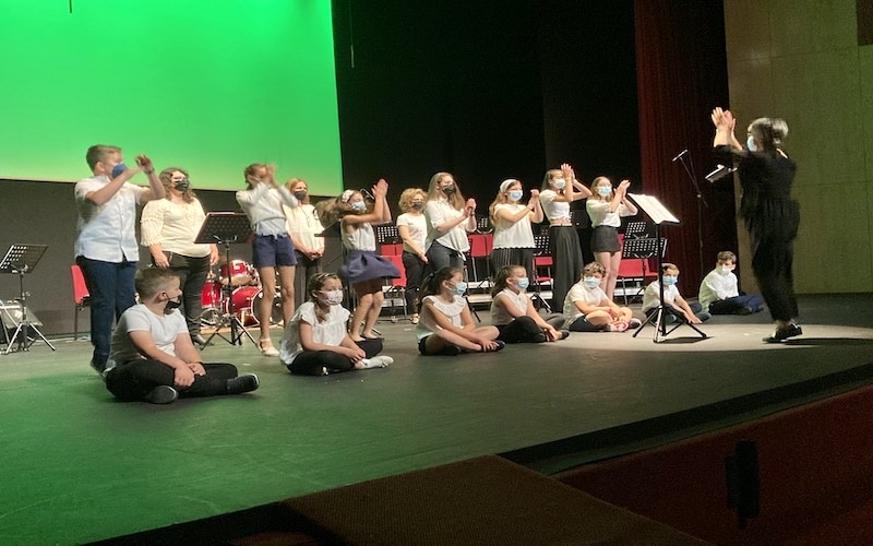 Fin de curso de la Escuela Municipal de Música y Danza de Arganda: un recital de canciones infantiles y amplio repertorio de jazz