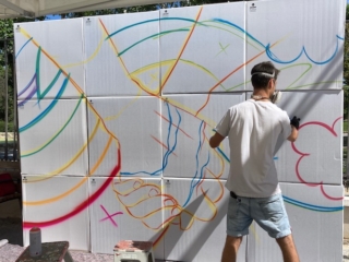 Mural participativo LGTBI en el Paseo de la Misericordia de Arganda del Rey