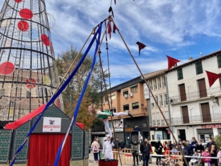 Feria de la Fantas&iacute;a en la plaza de la Constituci&oacute;n de Arganda del Rey