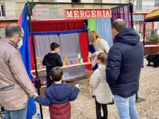 Feria de la Fantas&iacute;a en la plaza de la Constituci&oacute;n de Arganda del Rey