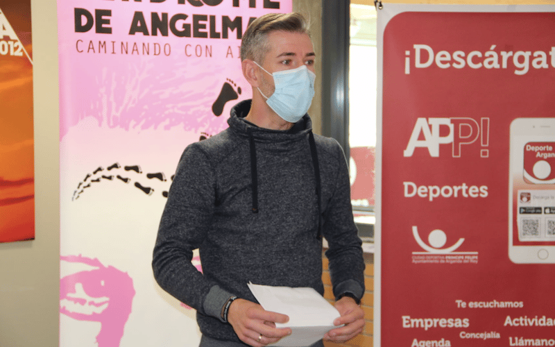 El ciclista argandeño Damián Aragón afronta en Sudáfrica un nuevo reto para visibilizar el síndrome de Angelman