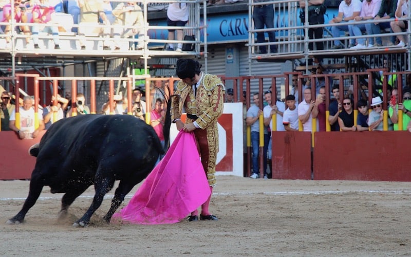 Morante de la Puebla, durante la corrida de toros de la Feria Extraordinaria de Agosto en Arganda del Rey