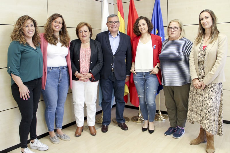 Firma del nuevo convenio colectivo de Esmar (foto: Ayuntamiento de Arganda del Rey)